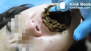 Japanese girl a lot of scat in her mouth