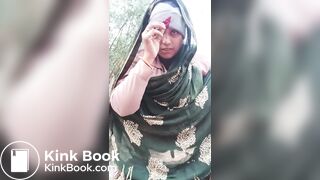 Indian desi bhabhi shitting - video 2
