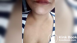 Hot indian bhabhi pooping huge