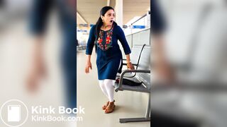 AI white leggings diarrhea