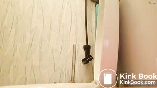 thick girl has diarrhea and explodes on the toilet