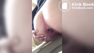 Girl pooping on toilet - video 209
