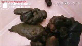 Girl pooping - video 814