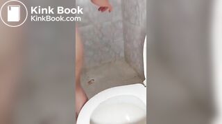 blonde runs to poop