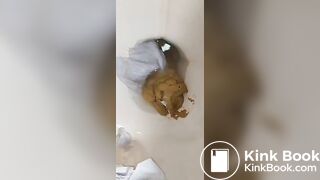 blonde runs to poop