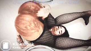 Sweety ... shit explosion