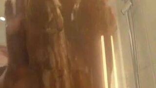 SHOWER SCAT