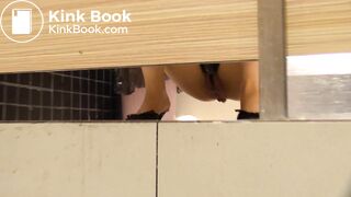 chinese scat voyeur - video 3