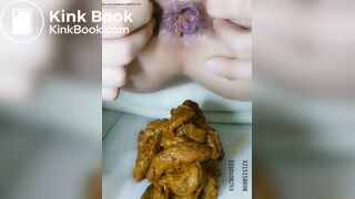 Chinese girl spread asshole scat