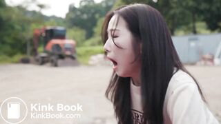 Korean girls poop outside car