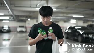 Korean girls poop outside car