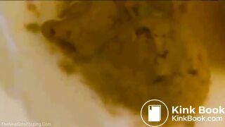 Thick white girl shitting pt 3