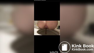 Pooping - video 662