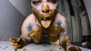 Dirty beauty @scatdark