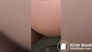 Girl pooping on toilet - video 9