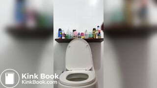 MILF had to shit