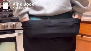 Mast ebony bitch scat in panties