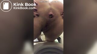 Girl pooping on toilet - video 148