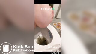 Pooping - video 666