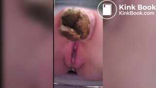 Japanese girl pooping - video 60