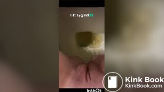 Pooping - video 657