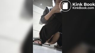 chinese beautiful girl diarrhea