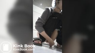 chinese beautiful girl diarrhea