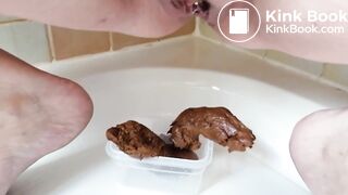 juicy milf drops a thick log