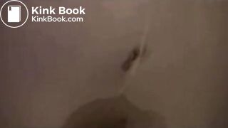 poop in white tights