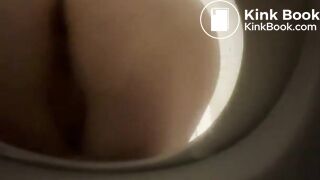Girl pooping on toilet - video 152