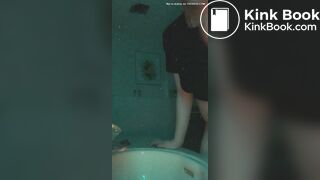 Potty time struggler