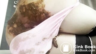 Huge sexy poop in pink panties
