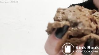 Shit kissing - video 6