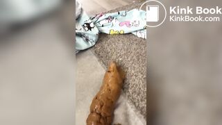 Young whore spreading ass and shitting