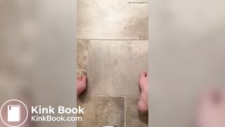 Girl pooping on toilet - video 8