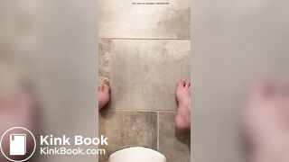 Girl pooping on toilet - video 8