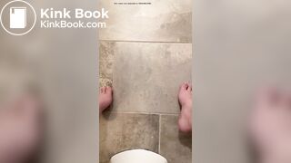 Girl pooping on toilet - video 8