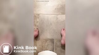 Girl pooping on toilet - video 8