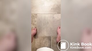 Girl pooping on toilet - video 8