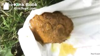 Pretty Woman Pooping - video 9