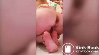 Pawg scat finger smear 1