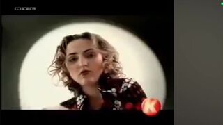Girl pooping and farting - video 5