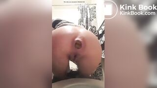 Sexy girl pooping on toilet - video 38