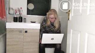 One of my favorite scat girl masturbating to scat porn