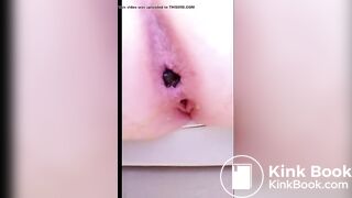 Sexy girl pooping on toilet - video 34