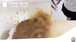 Japanese girls diarrhea from poisoned foods