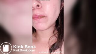 Comendo maça com merda