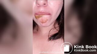 Comendo maça com merda