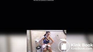 girl has explosive diarrhea