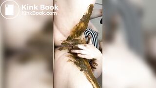 Hot woman stuffing pussy with shitty dildo